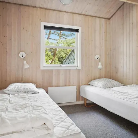 4 Bedroom Amazing In Fjerritslev Torup Strand