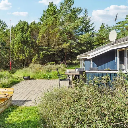 4 Bedroom Amazing In Fjerritslev *